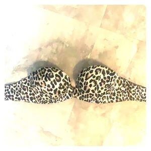 Victoria’s Secret Leopard bombshell push-up bra